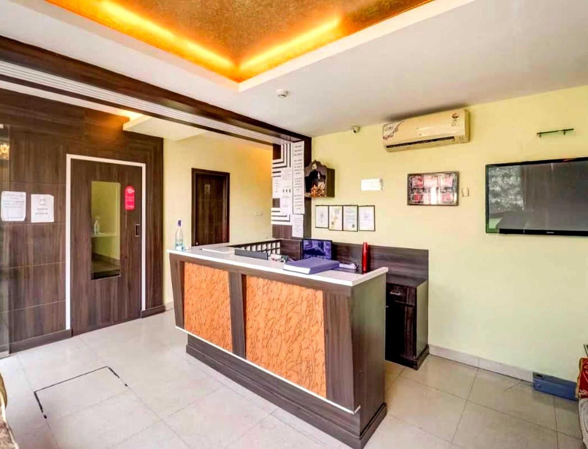 Collection O Hotel Kashi Inn Bénarès Extérieur photo